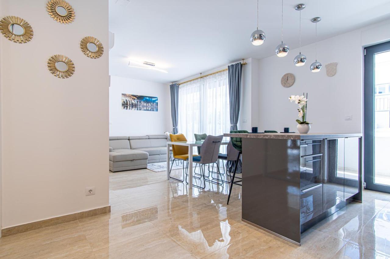 Ledeno More Luxury Apartments Σπλιτ Εξωτερικό φωτογραφία