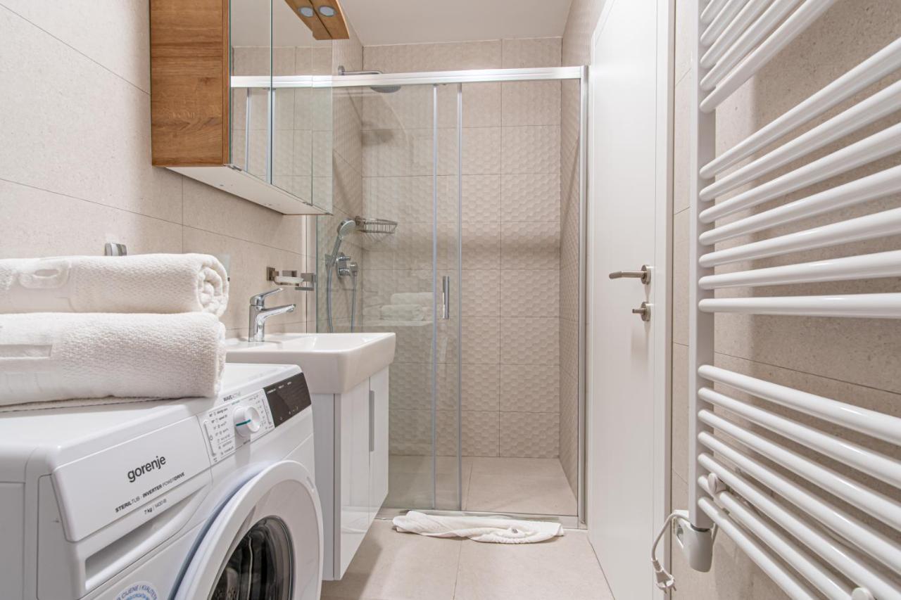 Ledeno More Luxury Apartments Σπλιτ Εξωτερικό φωτογραφία