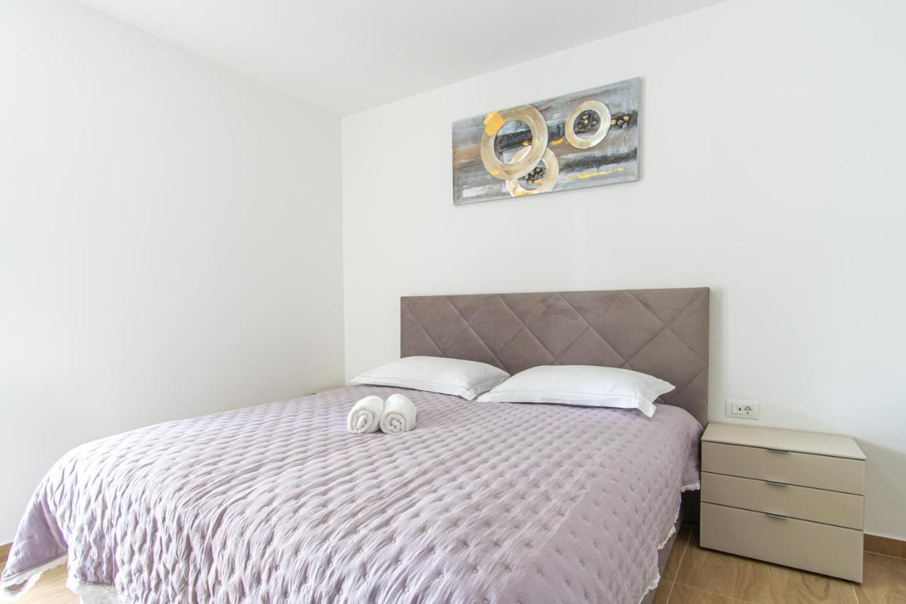 Ledeno More Luxury Apartments Σπλιτ Εξωτερικό φωτογραφία
