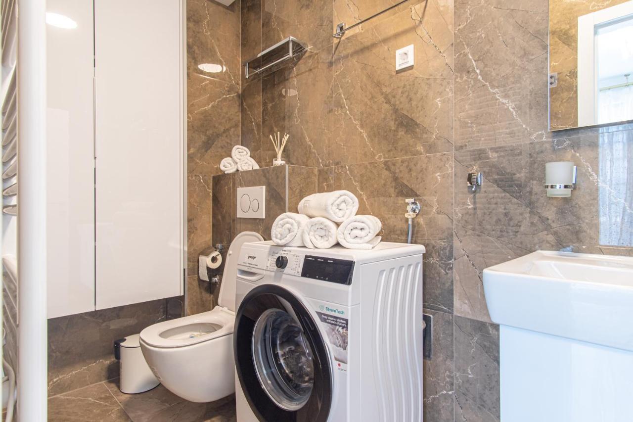 Ledeno More Luxury Apartments Σπλιτ Εξωτερικό φωτογραφία